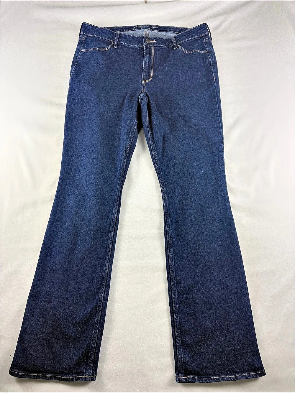Old Navy WOW Bootcut Mid Rise Jeans Women’s 14 Long Stretch Denim 31” Inseam